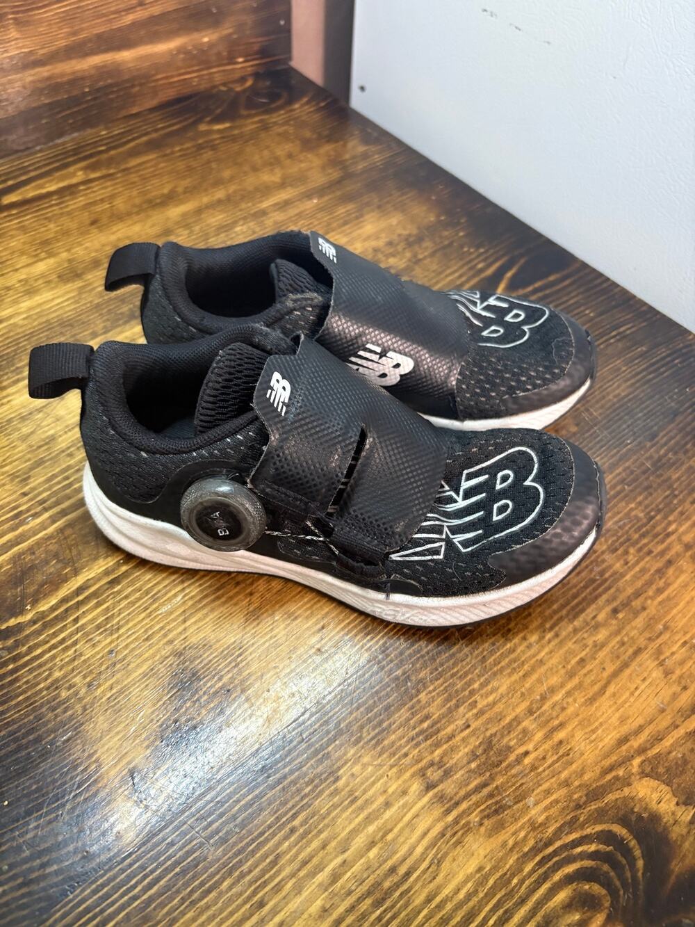 New Balance‎ Black Sneakers Kds Size 12